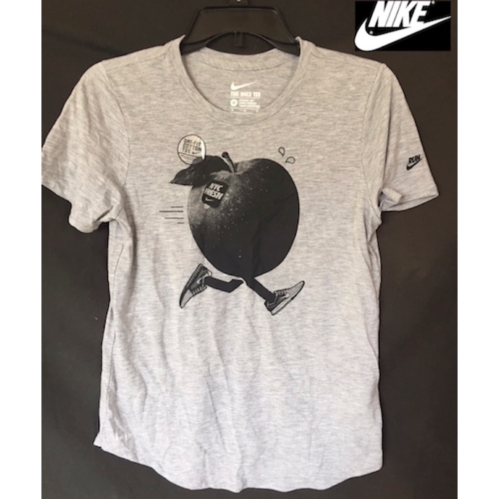 NWT NIKE Women DRI-FIT Cotton RUN Graphic TEE NYC Performance Top